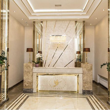 Skycity Apartments Odessa Buitenkant foto
