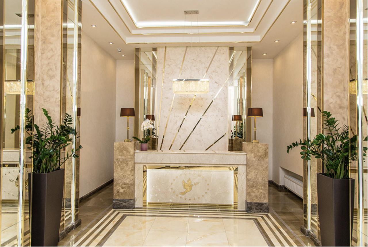 Skycity Apartments Odessa Buitenkant foto